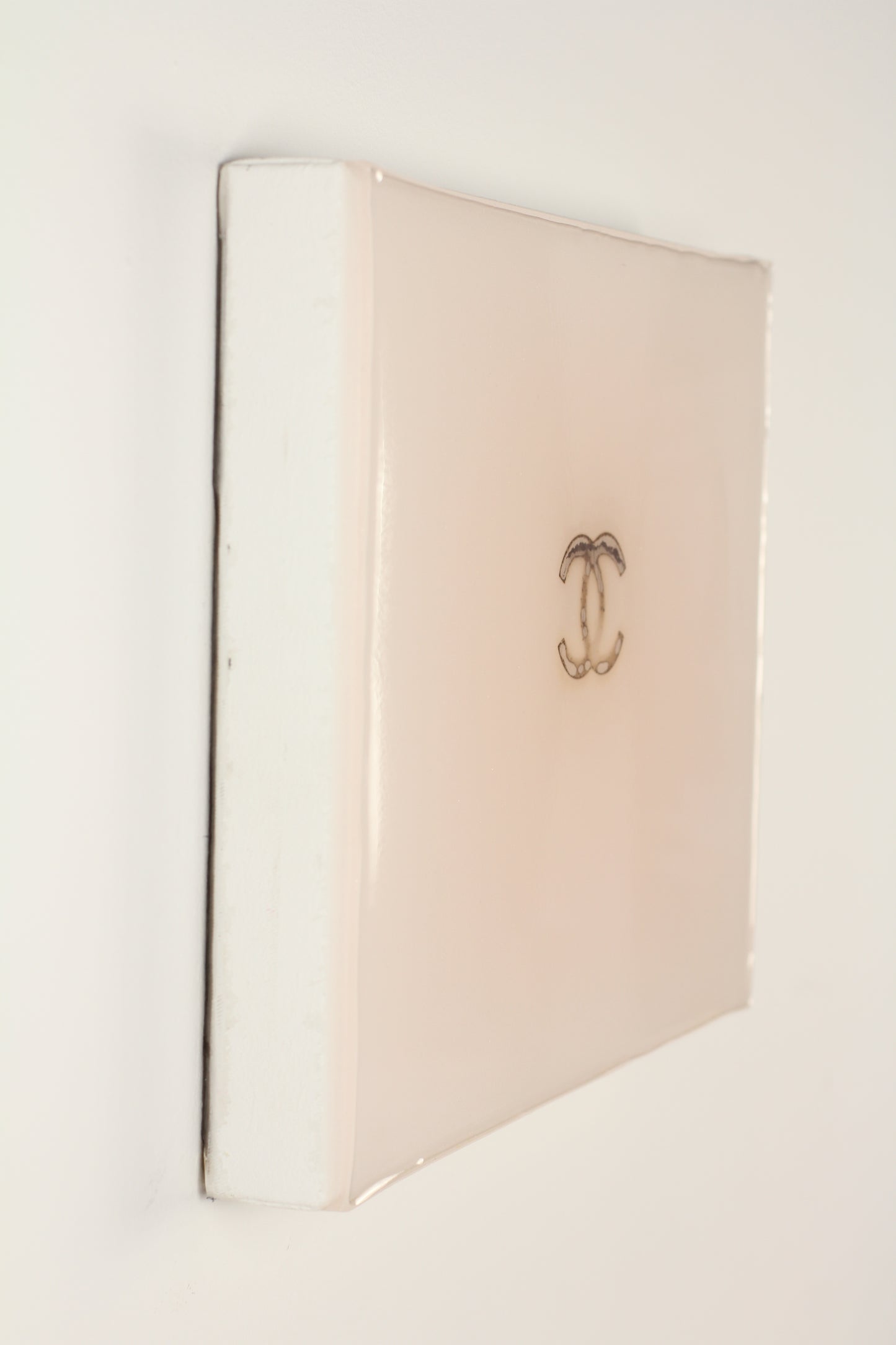 CHANEL | 2020 | Epoxy Resin on burned Canvas | 30 cm x 40 cm | Original - Edition 1